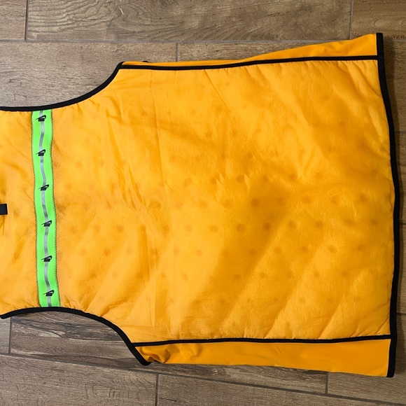 Nike Wild Run Aerolayer Vest
Nike AeroLayer Mens sz XL NEW running crossposted - Picture 8 of 8